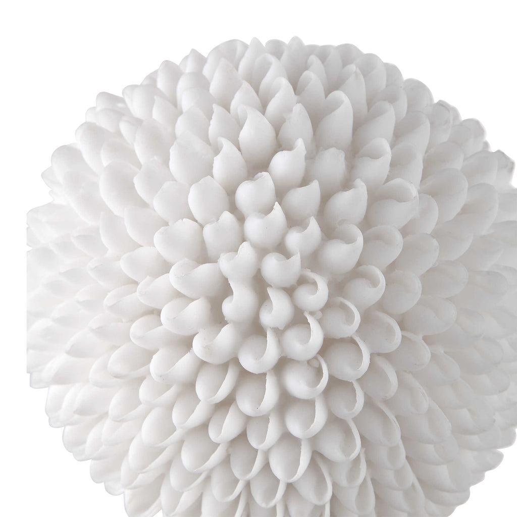 Cascara White Sculpture - Bombay Mercantile