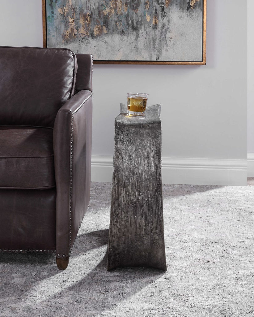 Valira Modern Accent Table - Bombay Mercantile