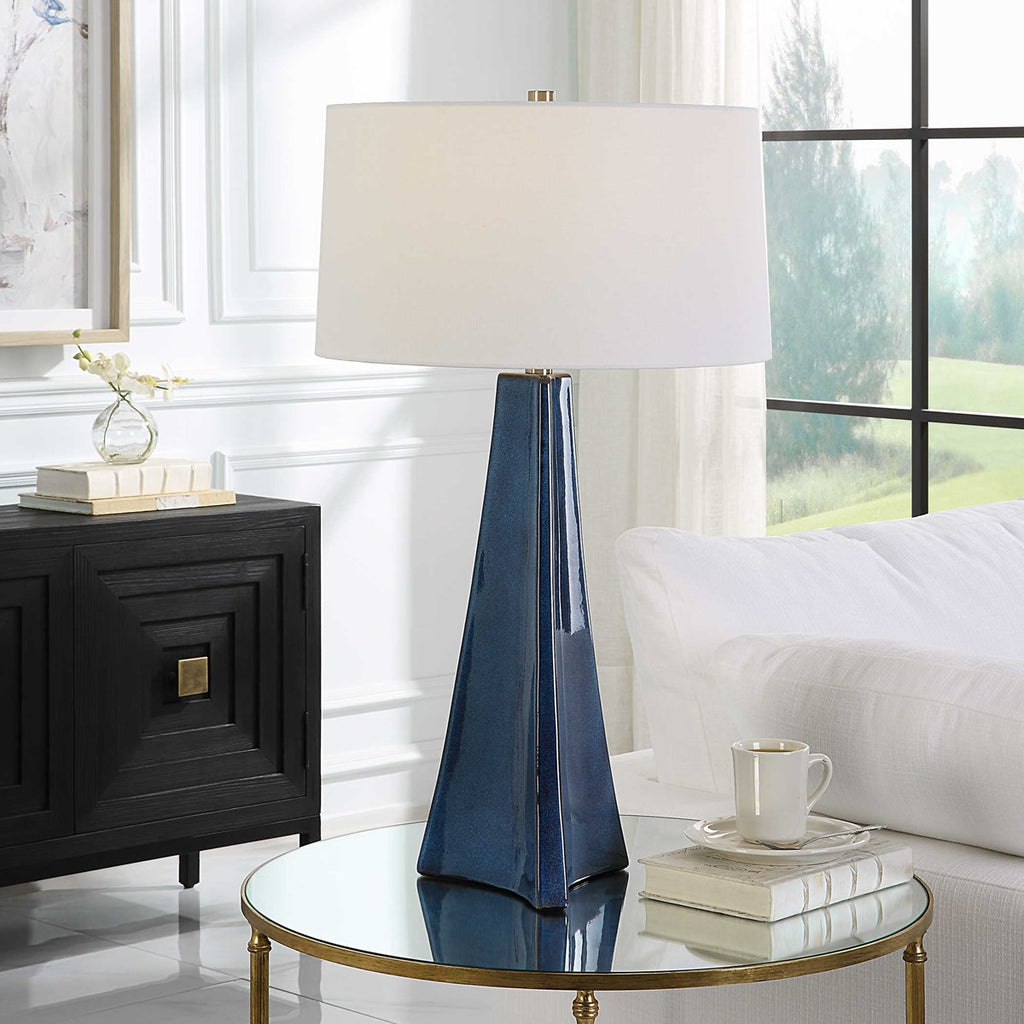 Teramo Scalloped Ceramic Table Lamp - Bombay Mercantile