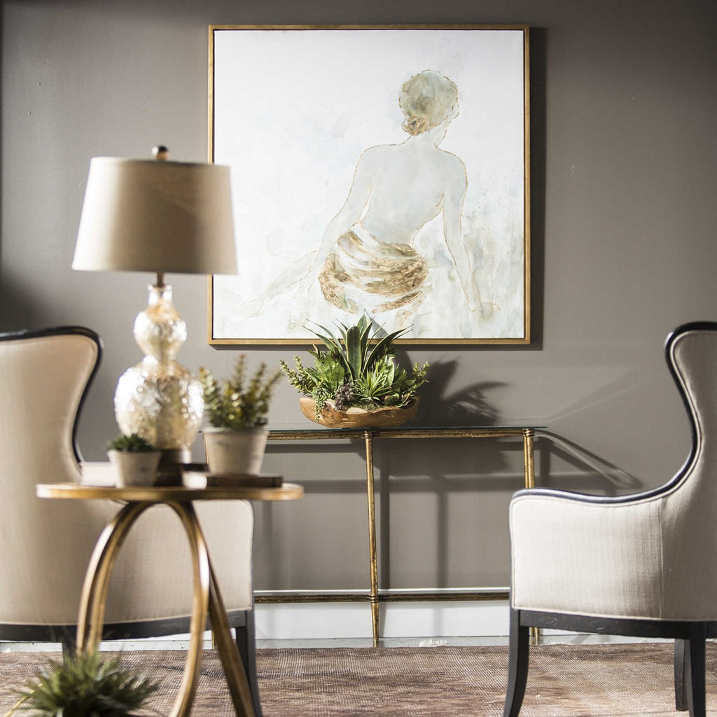 Gold Highlights Feminine Art - Bombay Mercantile