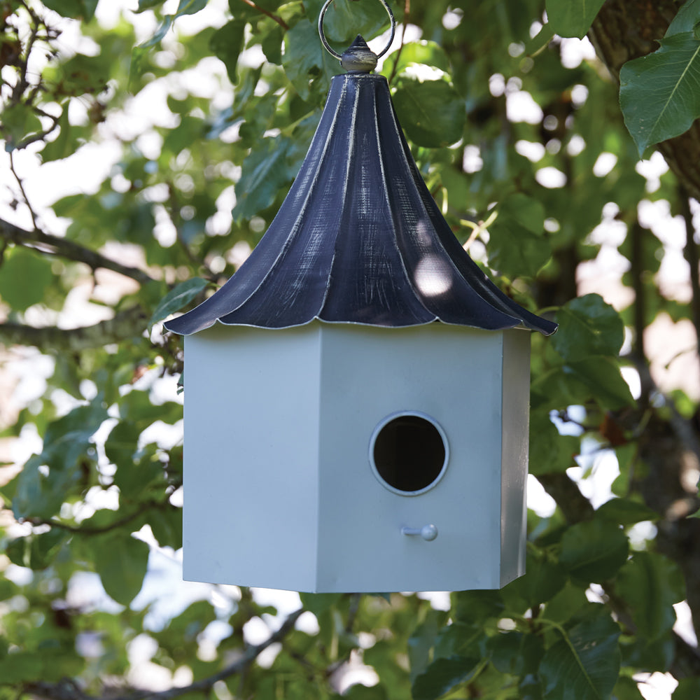 Queen Victoria Birdhouse - Bombay Mercantile