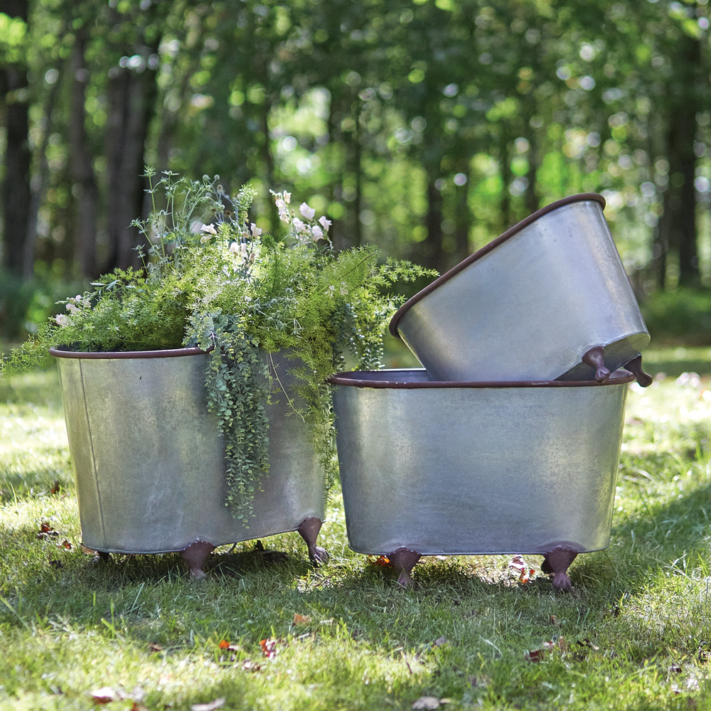 Set of Three Galvanized Clawfoot Tubs - Bombay Mercantile