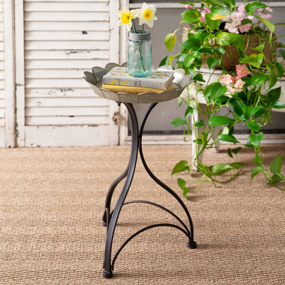 Fluted Garden Stand - Bombay Mercantile