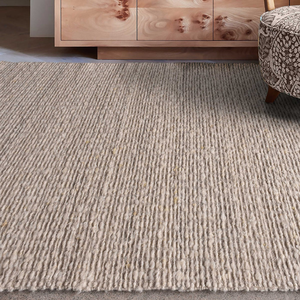 Lovelle Ivory Soft Wool 8 X 10 Rug - Bombay Mercantile
