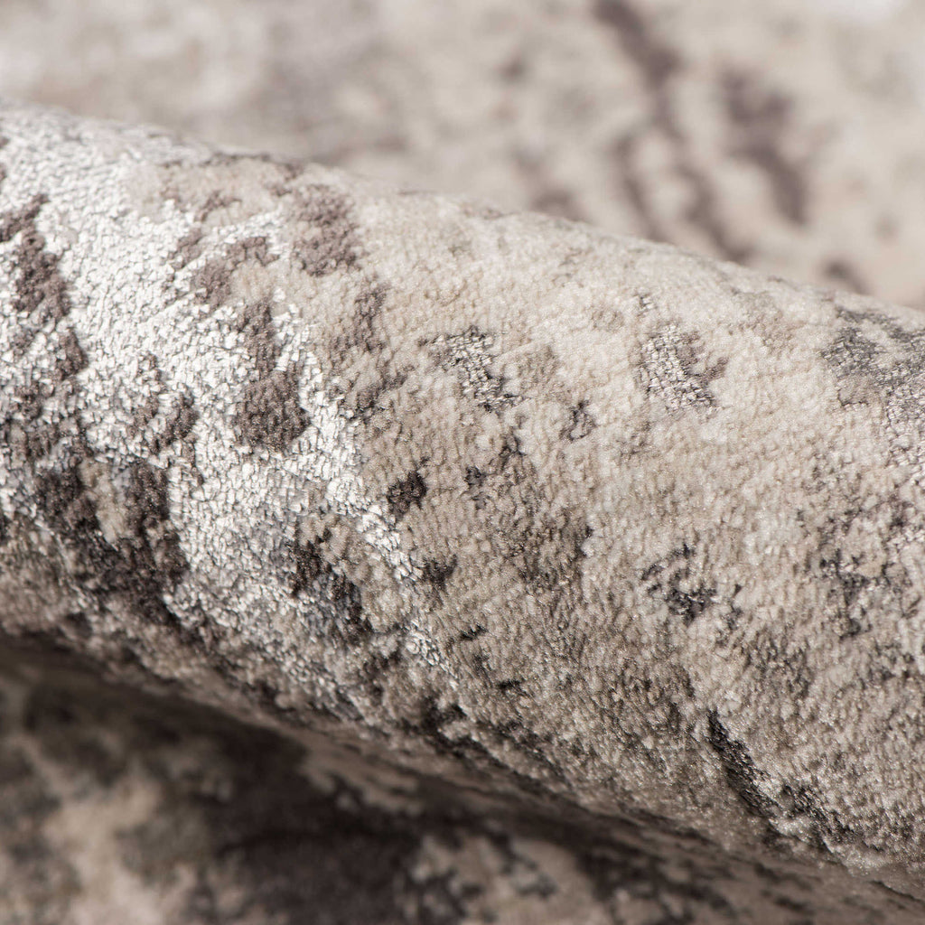Cameri Silver 5 X 7 Rug - Bombay Mercantile