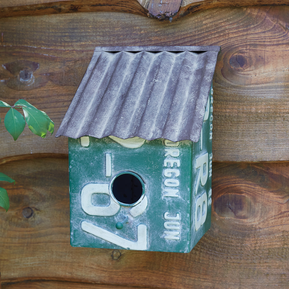 Slanted License Plate Birdhouse - Bombay Mercantile