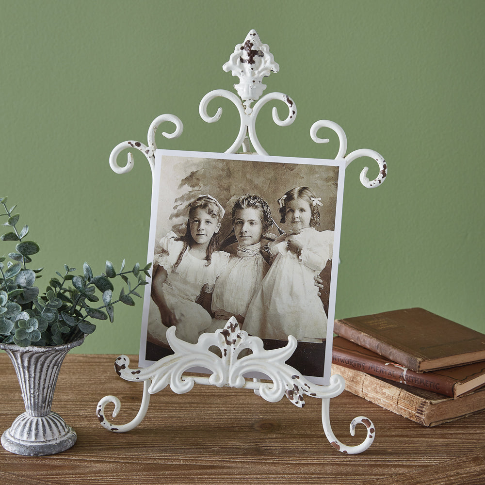Evelyn Plate Stand - Bombay Mercantile