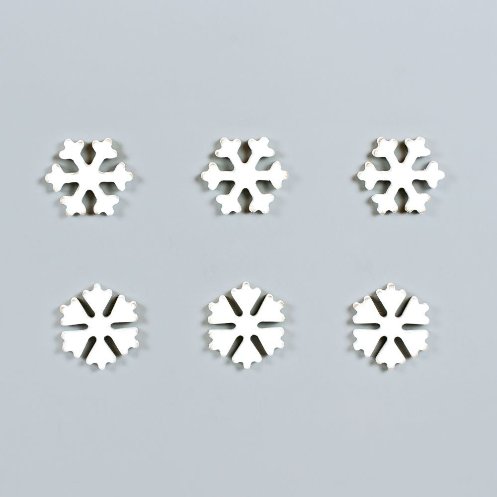White Wooden set of 6 Snowflakes - Bombay Mercantile