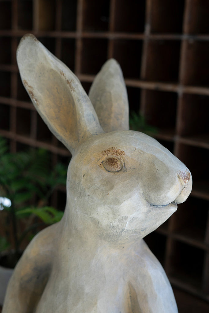 Faux Concrete Rabbit Shelf Sitter - Bombay Mercantile
