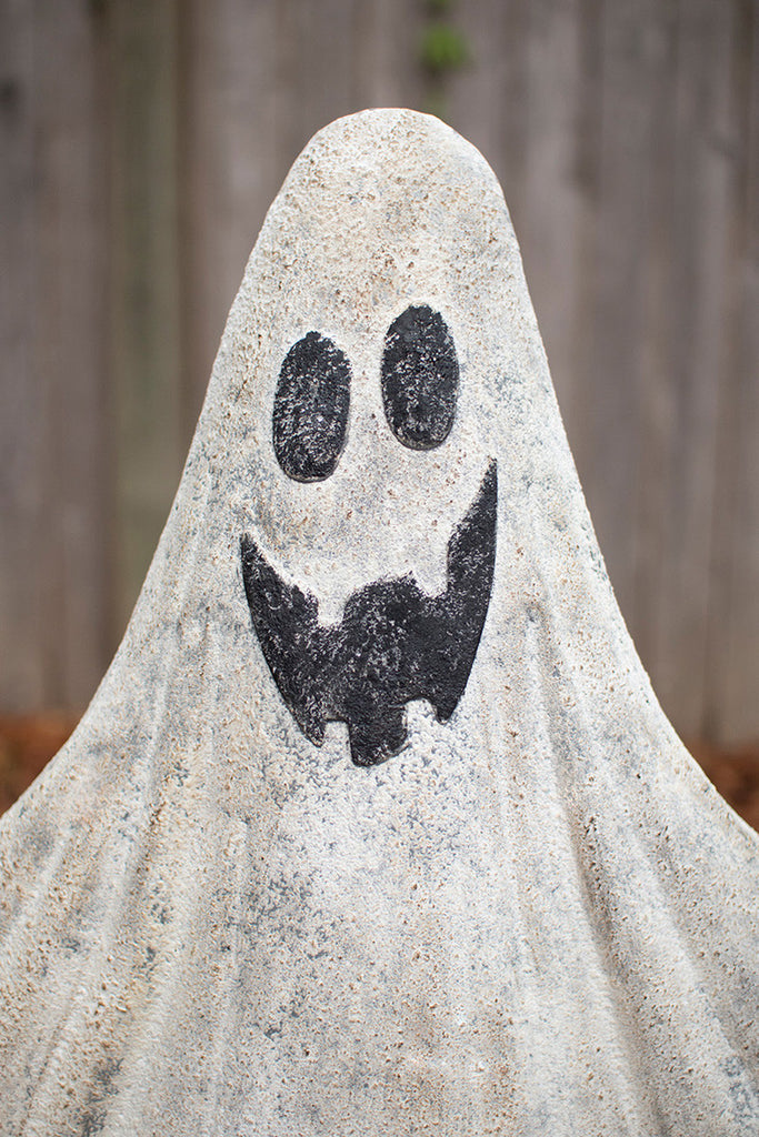 Set of Two Metal Ghosts - Bombay Mercantile