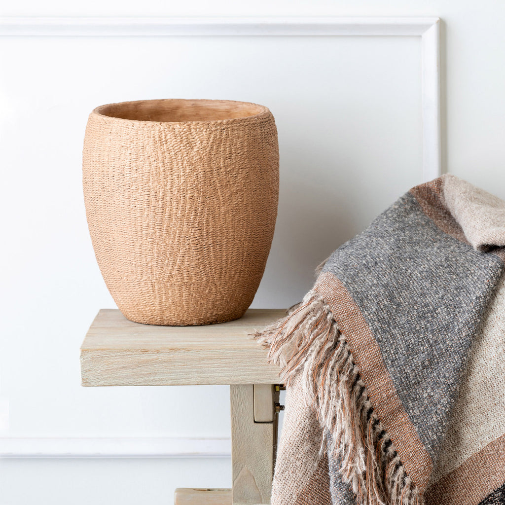 Seagrass Relief Pattern Cement Pot, 10" - Bombay Mercantile