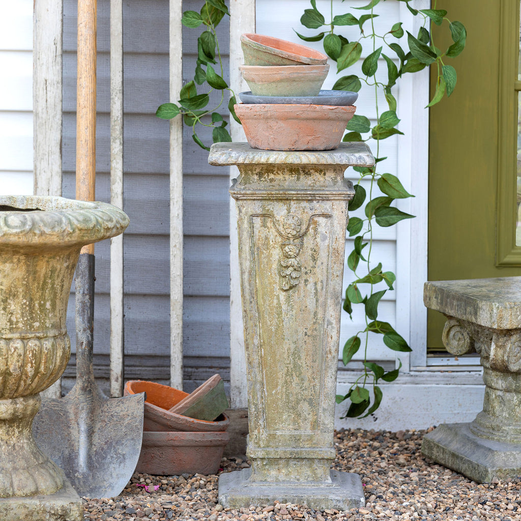 Courtyard Garden Pedestal, 24" - Bombay Mercantile