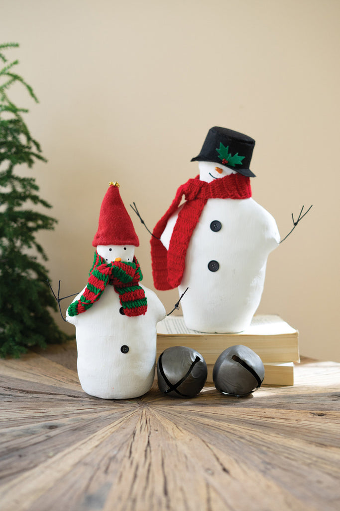 Set of 2 Santa's with Black and Red Hats - Bombay Mercantile