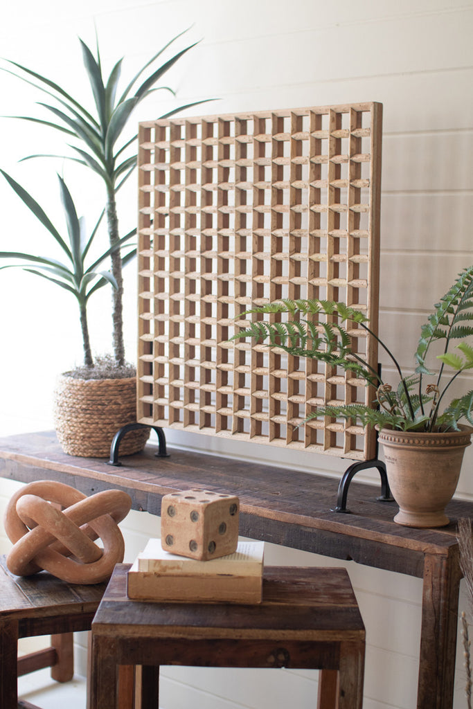 Mango Wood Grid Panel on An Iron Stand - Bombay Mercantile