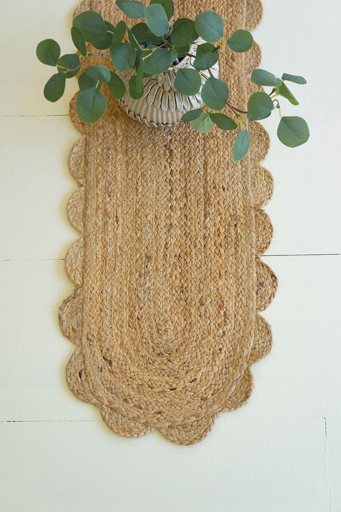 Scalloped Seagrass Table Runner, Set of 2 - Bombay Mercantile