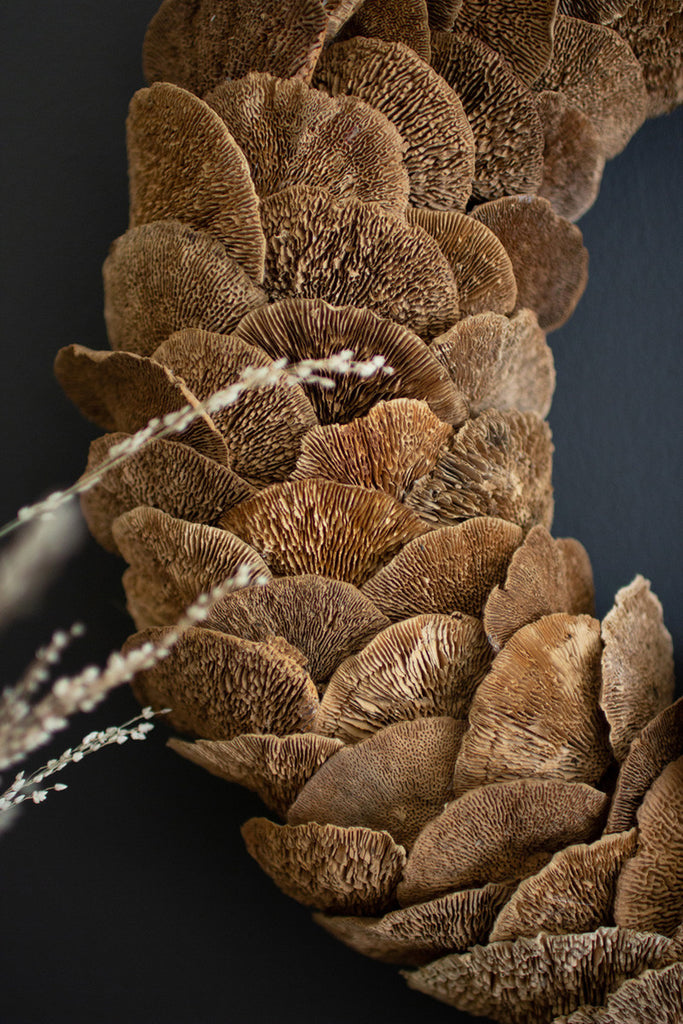Sponge Mushroom Wreath - Bombay Mercantile