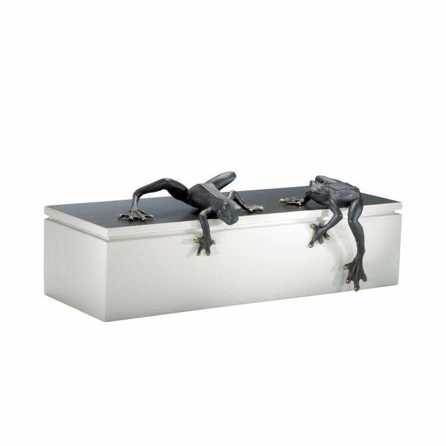 Iron Frogs Scultpure, set of 2 - The Nifty Decor