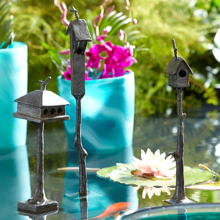 Bird House table decor - The Nifty Decor