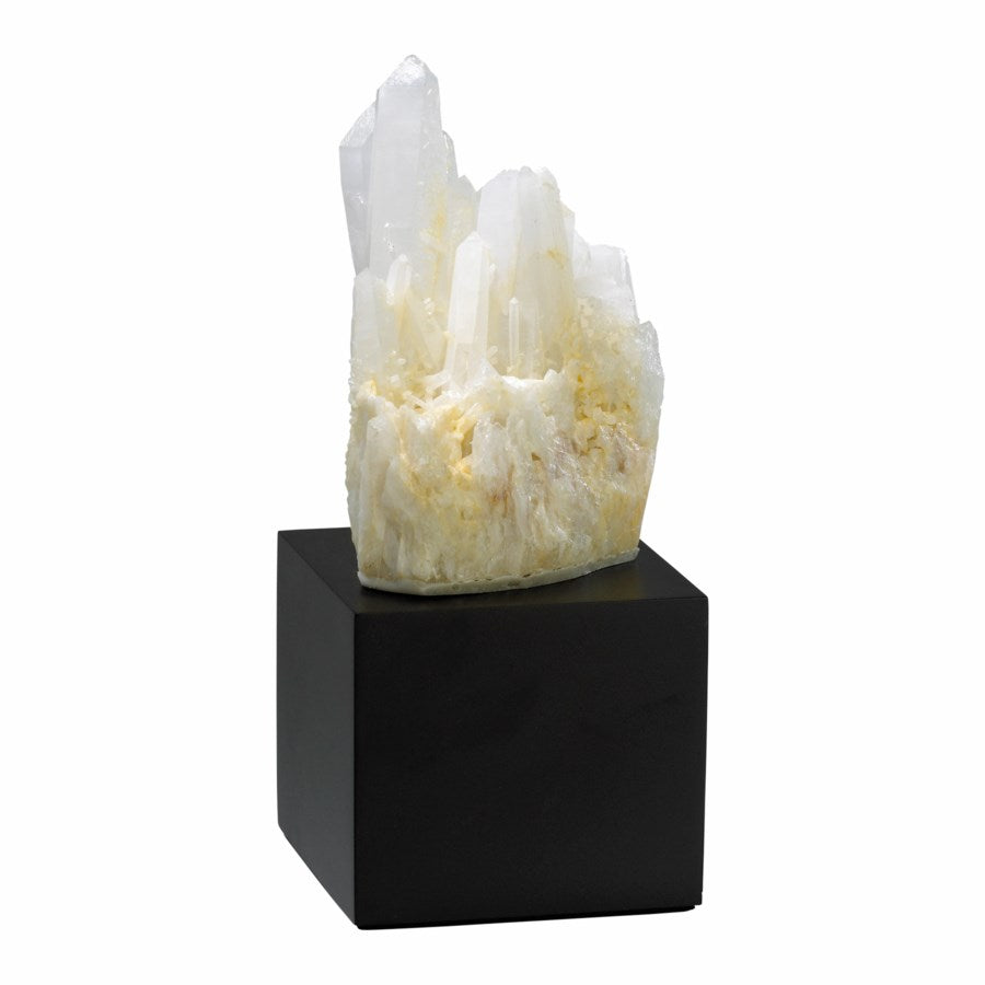 Hard crystalline sculpture - The Nifty Decor