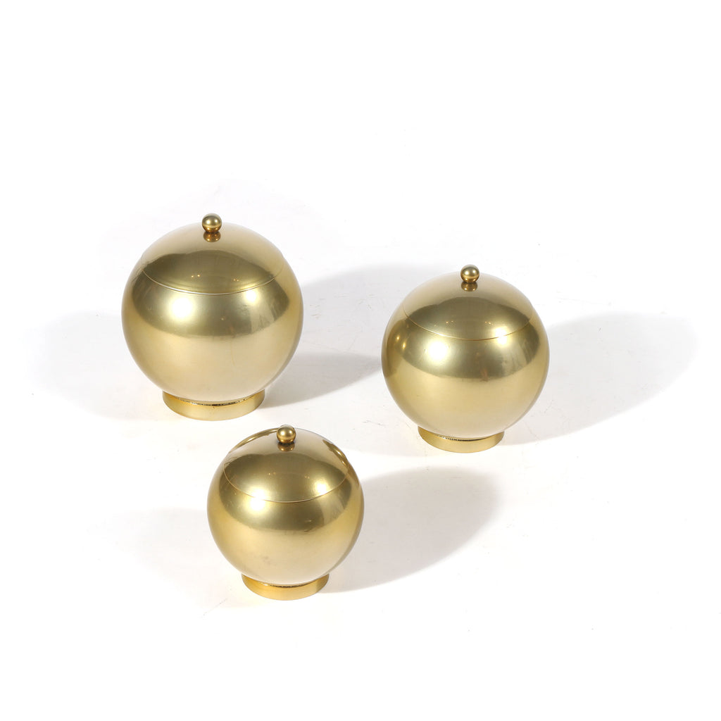 Decorative gold urn set of 3 - The Nifty Decor