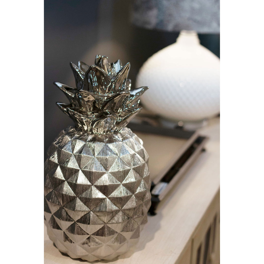 Silver finish sweet pineapple table decor - The Nifty Decor