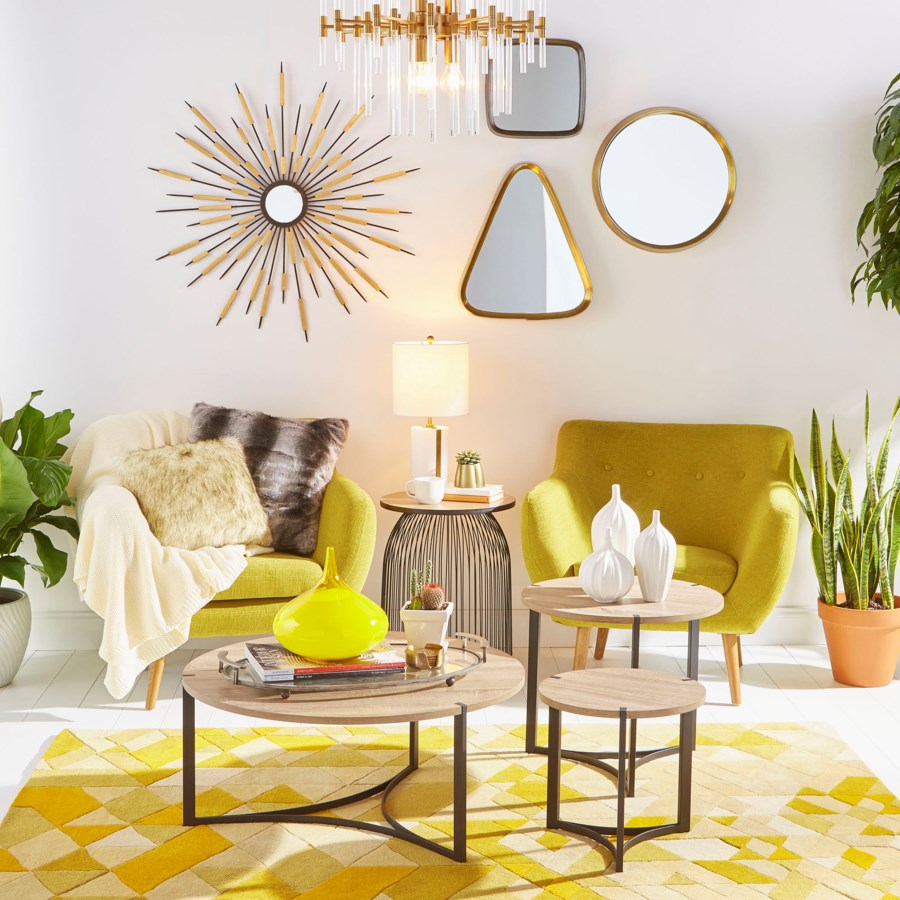Yellow potteries - The Nifty Decor