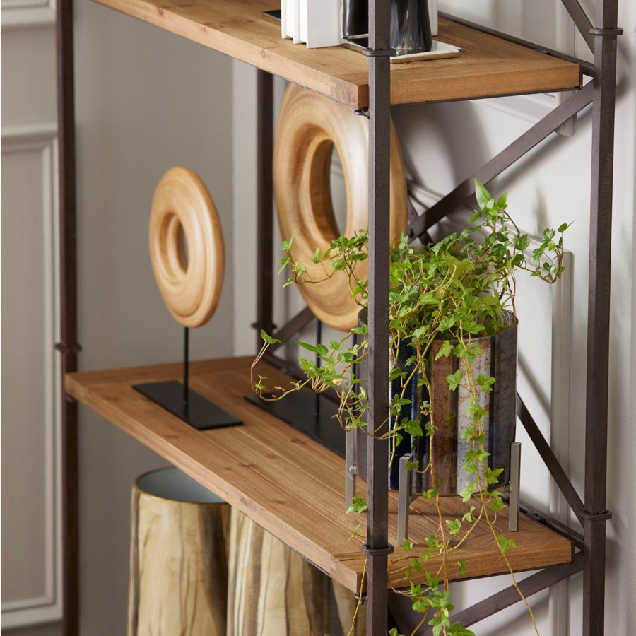 Walnut finish disc - The Nifty Decor
