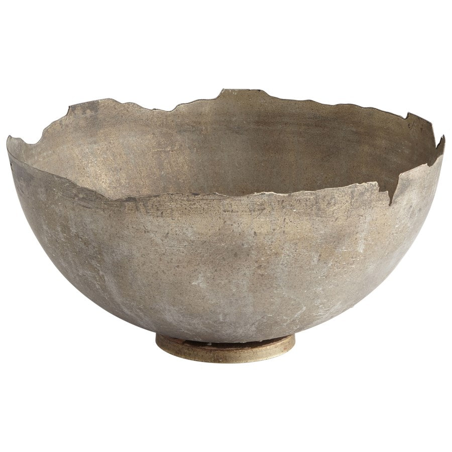 Whitewashed Iron Bowl - The Nifty Decor
