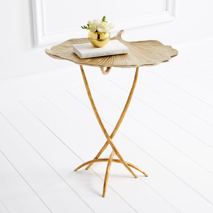 Leaf top side table - The Nifty Decor