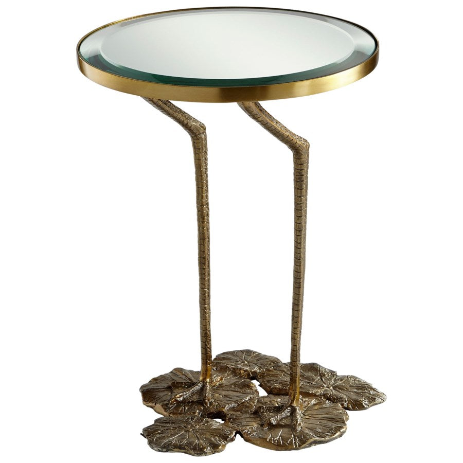 Round table with webbed feets - The Nifty Decor