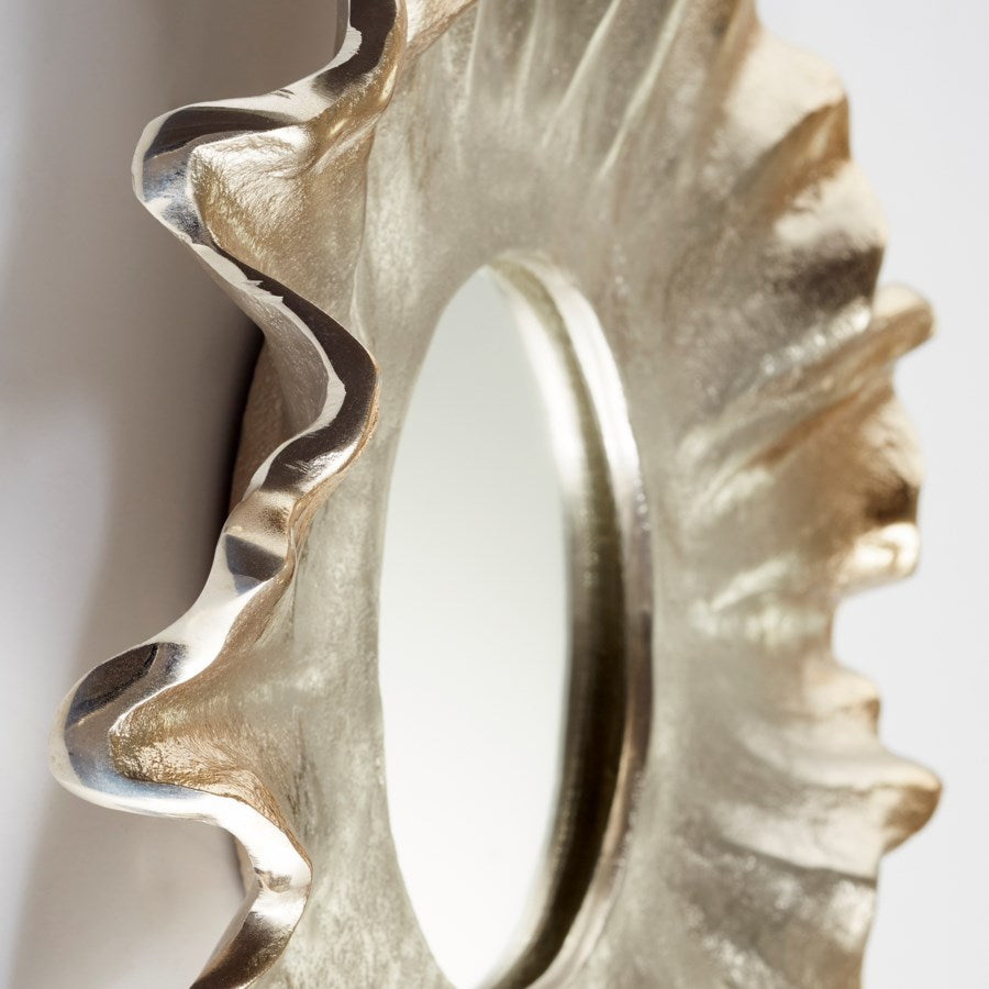 Crumpling waves mirror - The Nifty Decor
