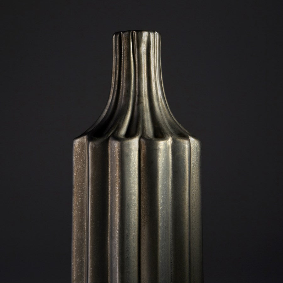 Narrow mouth Ceramic Vase - The Nifty Decor