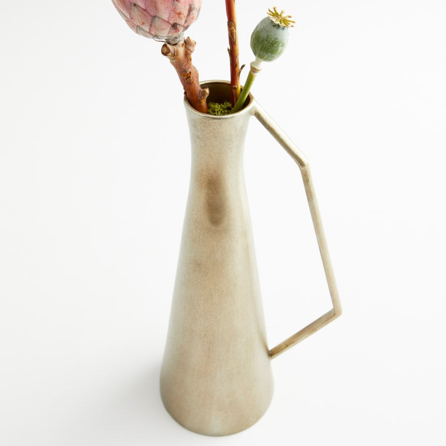 Chimney shaped Iron Vase - The Nifty Decor