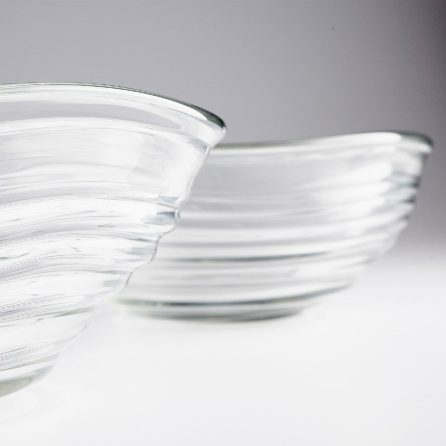 Clear Glass wavy bowl - The Nifty Decor