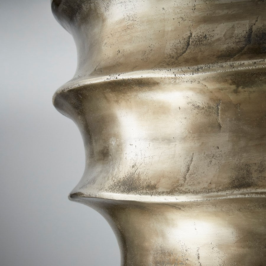 Half circle wall shelf - The Nifty Decor