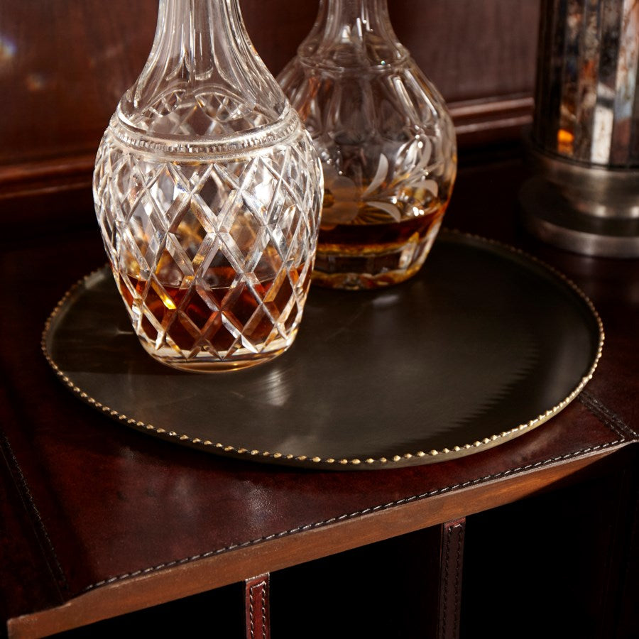 Antique Black round iron tray - The Nifty Decor