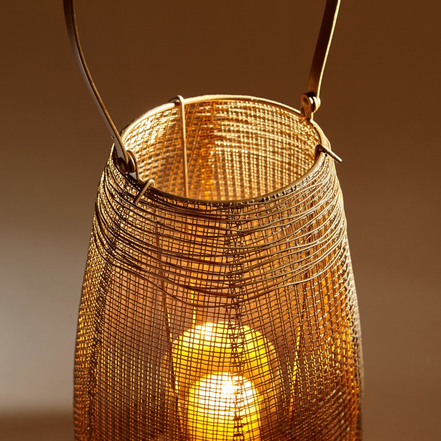 Fine gold wire mesh Candleholder - The Nifty Decor