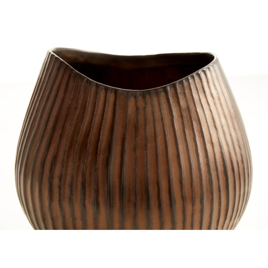 Gold Finish pot candleholder - The Nifty Decor