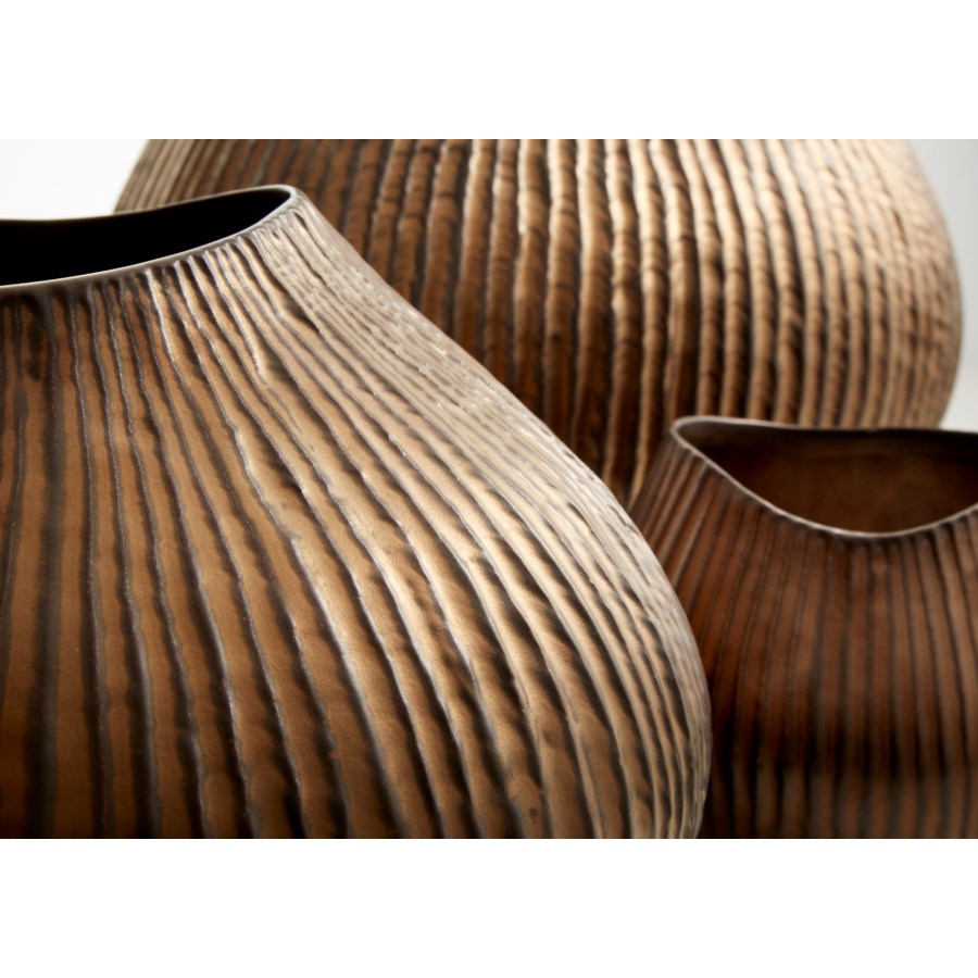 Gold Finish pot candleholder - The Nifty Decor