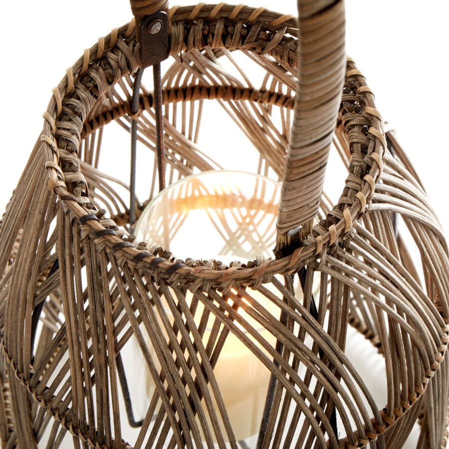 Rattan cage shape candleholder - The Nifty Decor