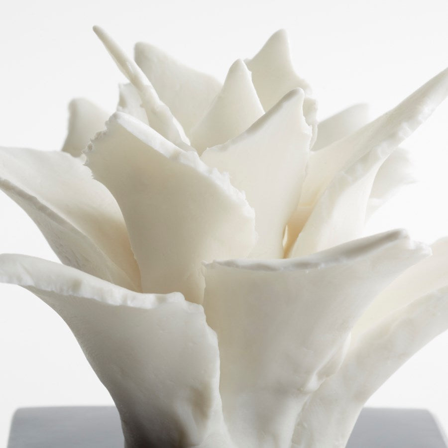 Marble finished Celandine Sculpture - The Nifty Decor