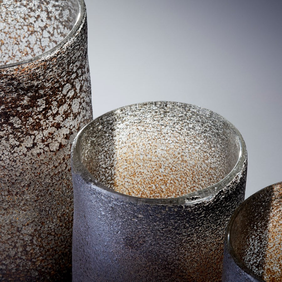 Textured cylindrical Glass Vase - The Nifty Decor