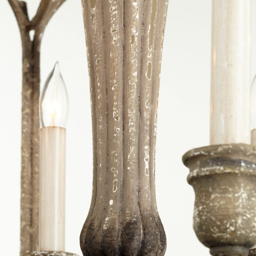 Classic Italian chandelier - The Nifty Decor