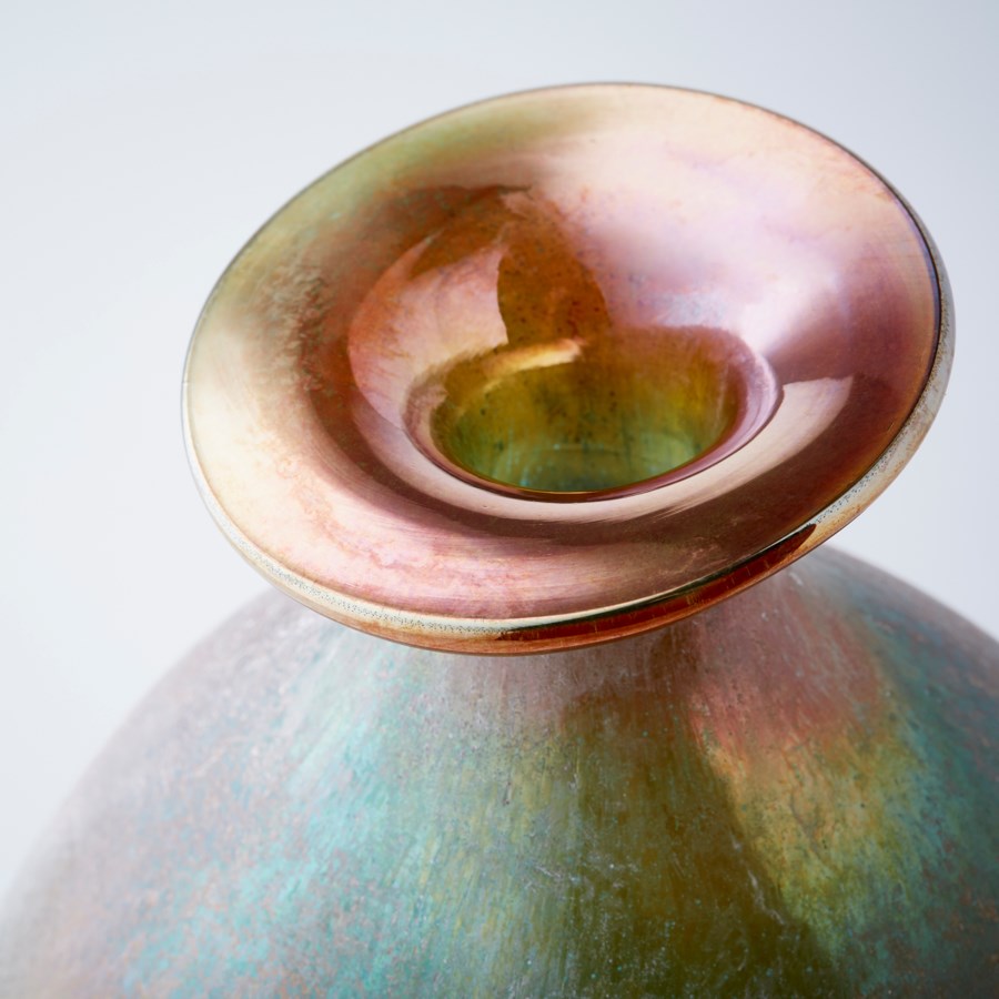 Seafoam Glass Vase - The Nifty Decor