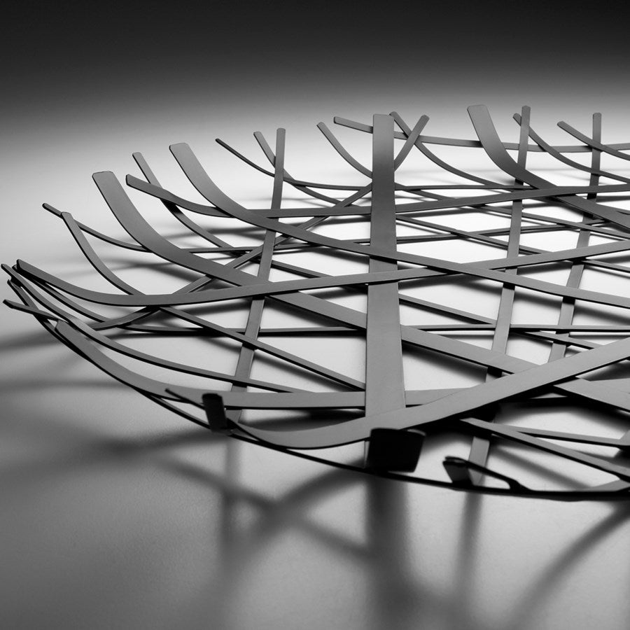 Abstract cross hatched trays - The Nifty Decor