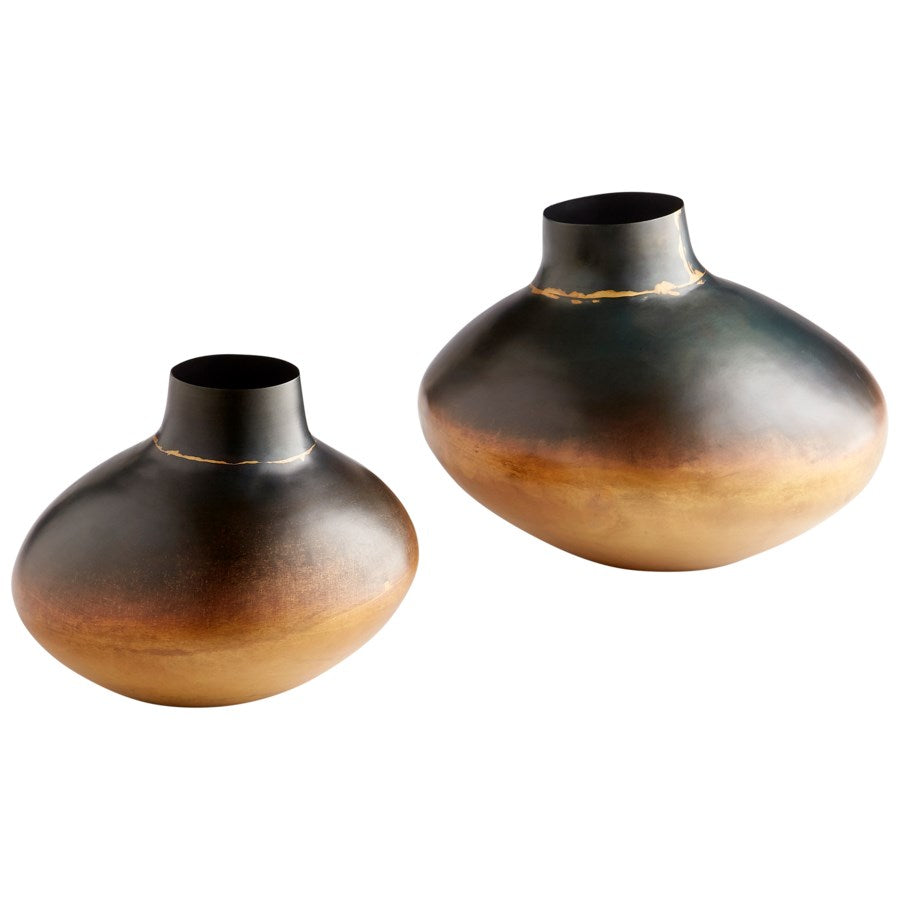 Oblong shape two toned Vase - The Nifty Decor