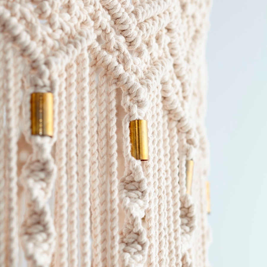 Macrame light pendant - The Nifty Decor