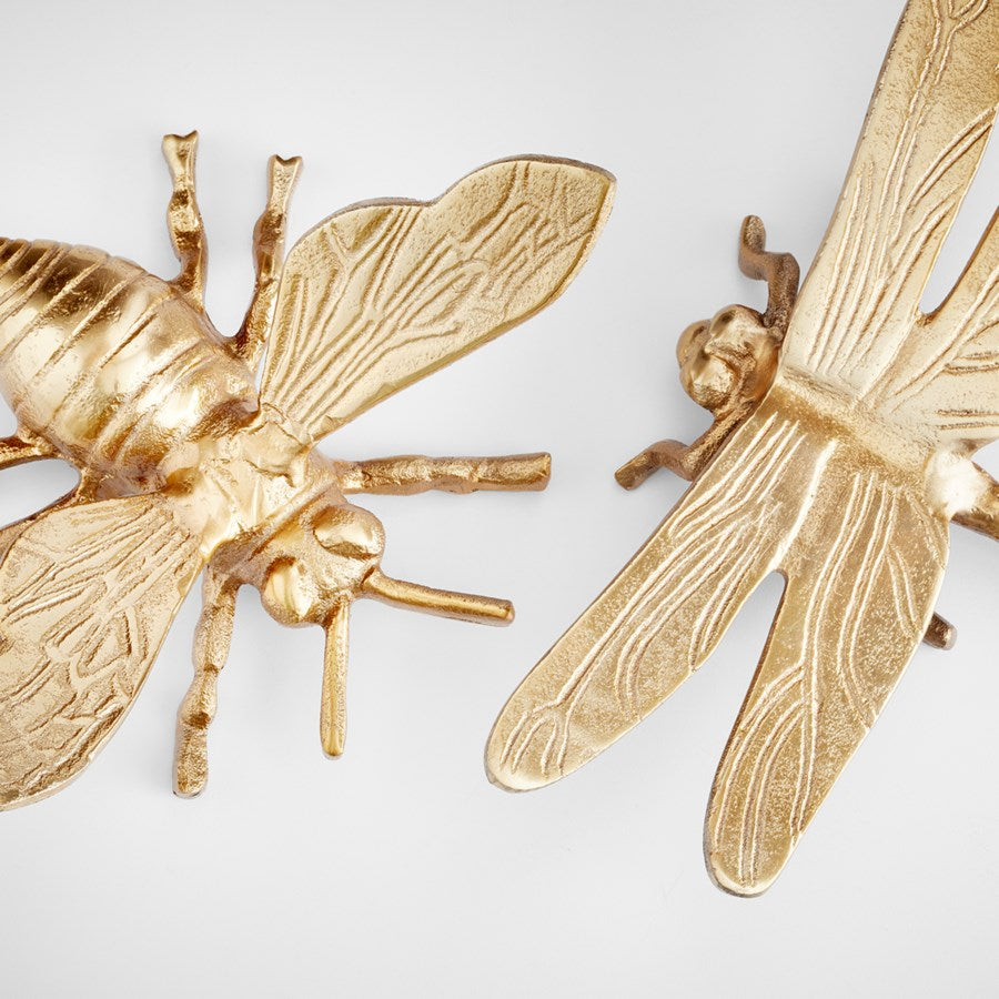 Fluttering dragonfly sculpture - The Nifty Decor