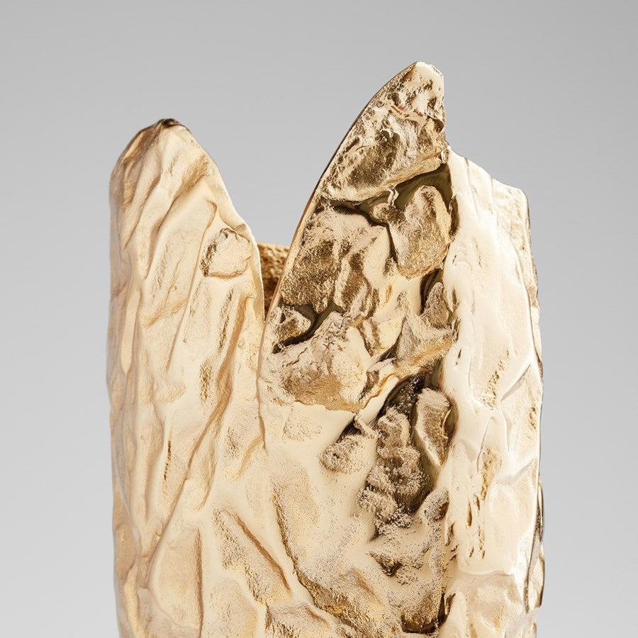 Hammered metal Golden Vase - The Nifty Decor