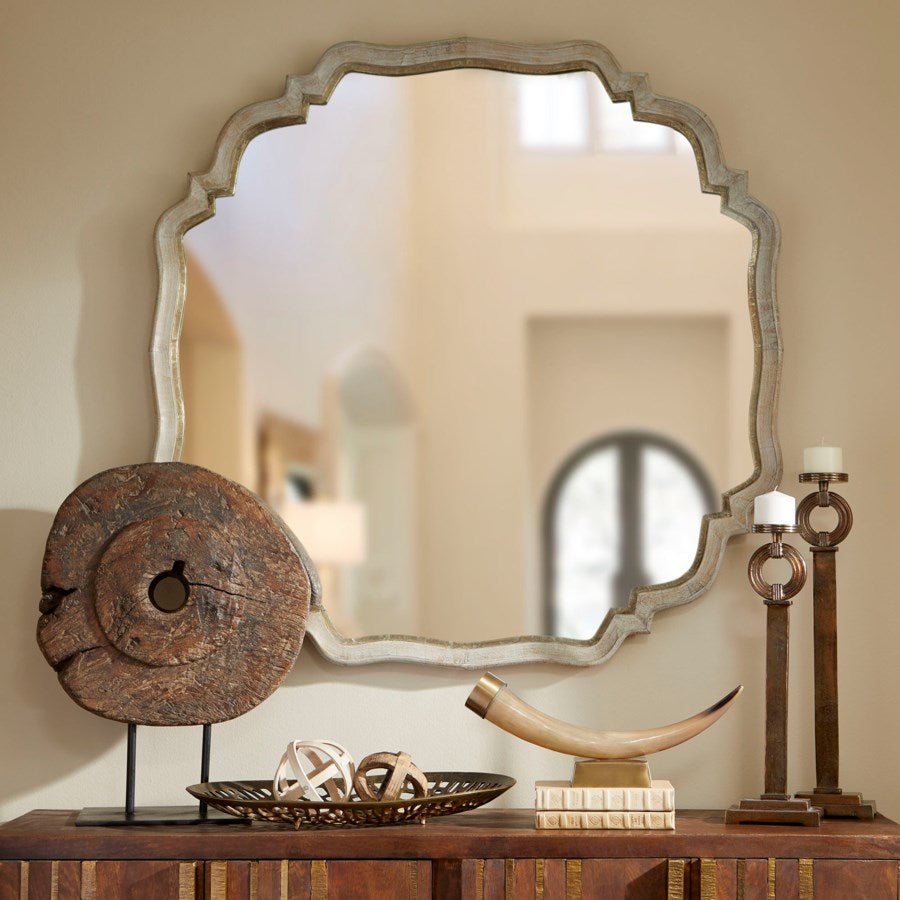 Decorated center candle holder - The Nifty Decor